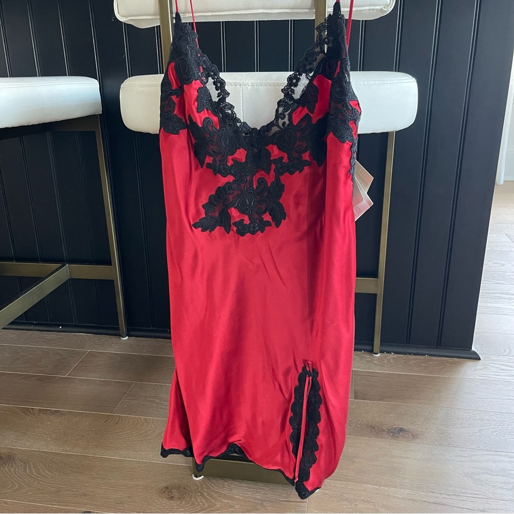 La Perla Maison Red Black Short Slip Nightgown NWT